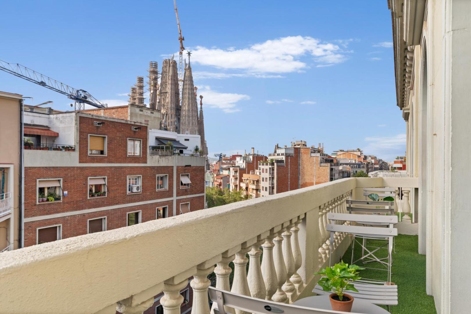 Suite Home Sagrada Familia Барселона Экстерьер фото