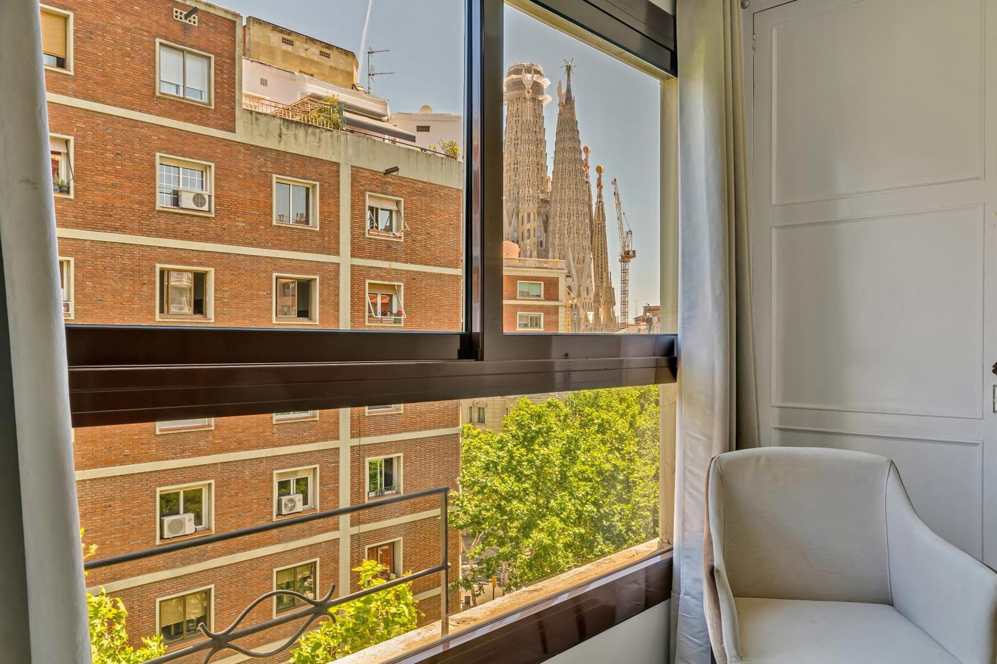 Suite Home Sagrada Familia Барселона Экстерьер фото